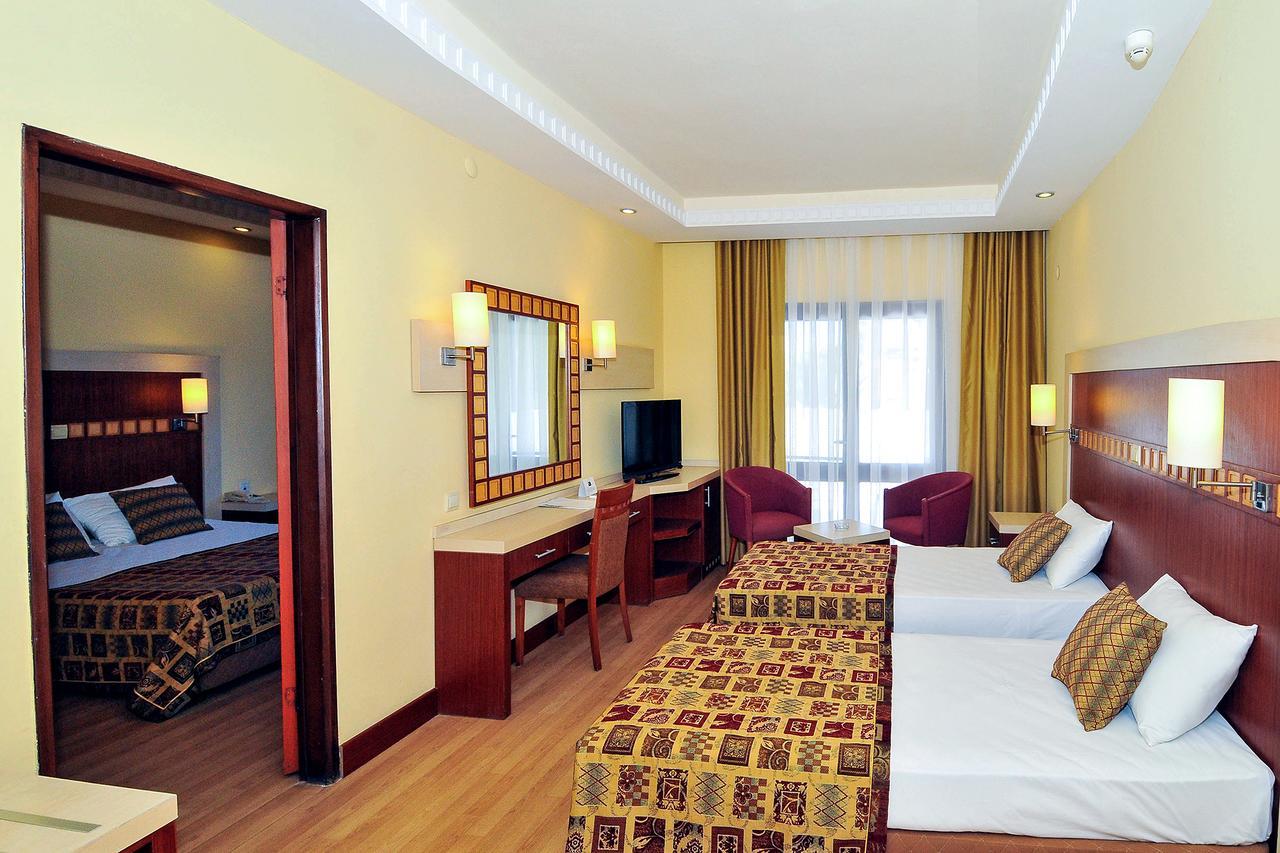 Green Beach Resort Gundogan  Exterior photo