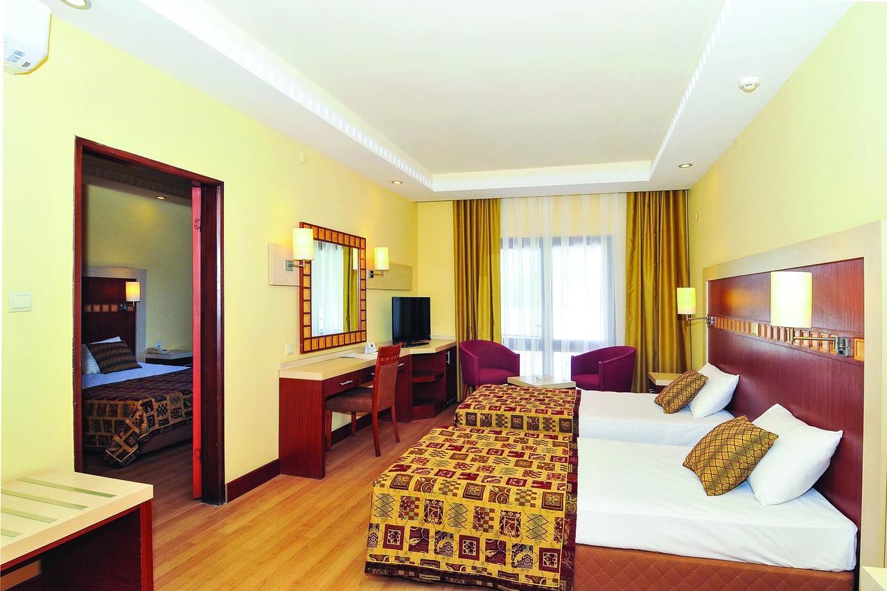 Green Beach Resort Gundogan  Exterior photo