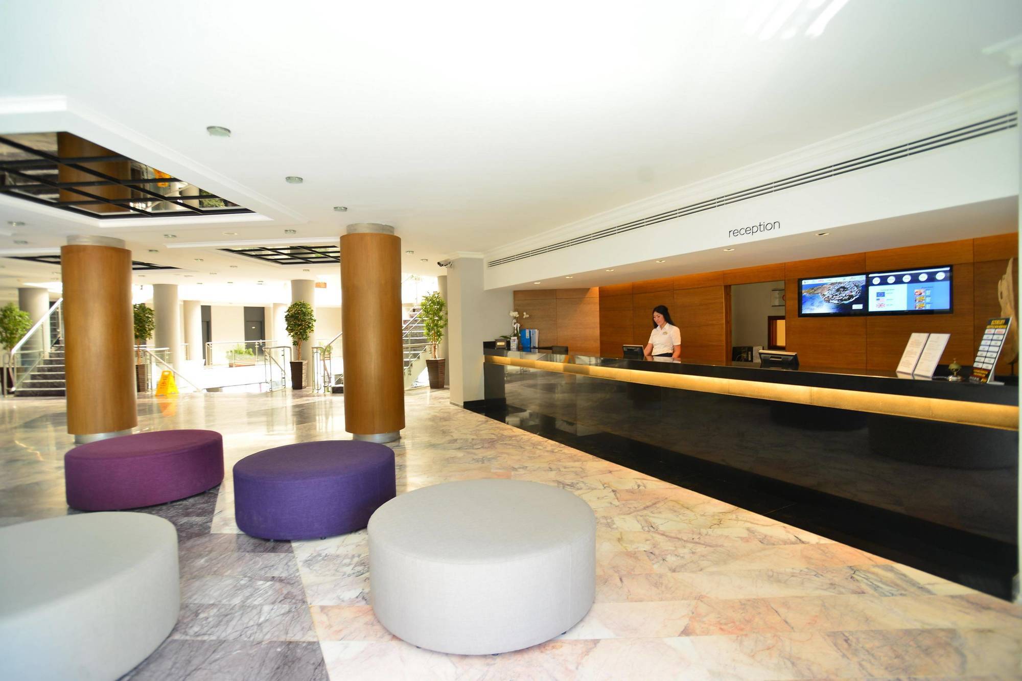 Green Beach Resort Gundogan  Exterior photo